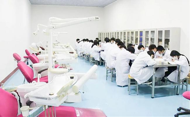 河北同仁醫(yī)學(xué)中等專業(yè)學(xué)校2025年招生簡章 圖4